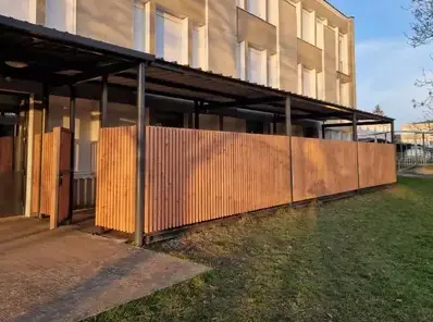 auvent métallique Château-Gontier-sur-Mayenne-1