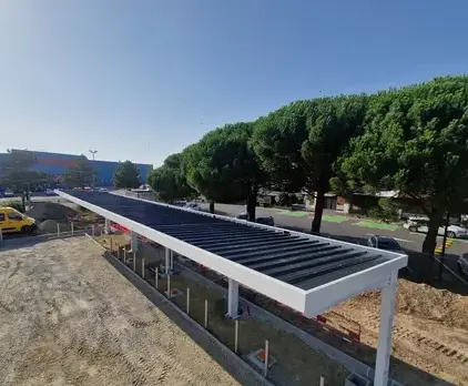 auvent métallique à Fougères - image 3