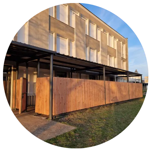 auvent metallique rennes