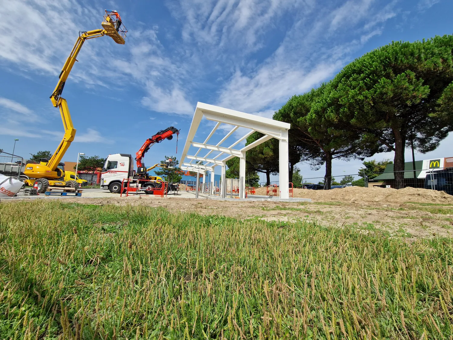 carport metallique fougeres