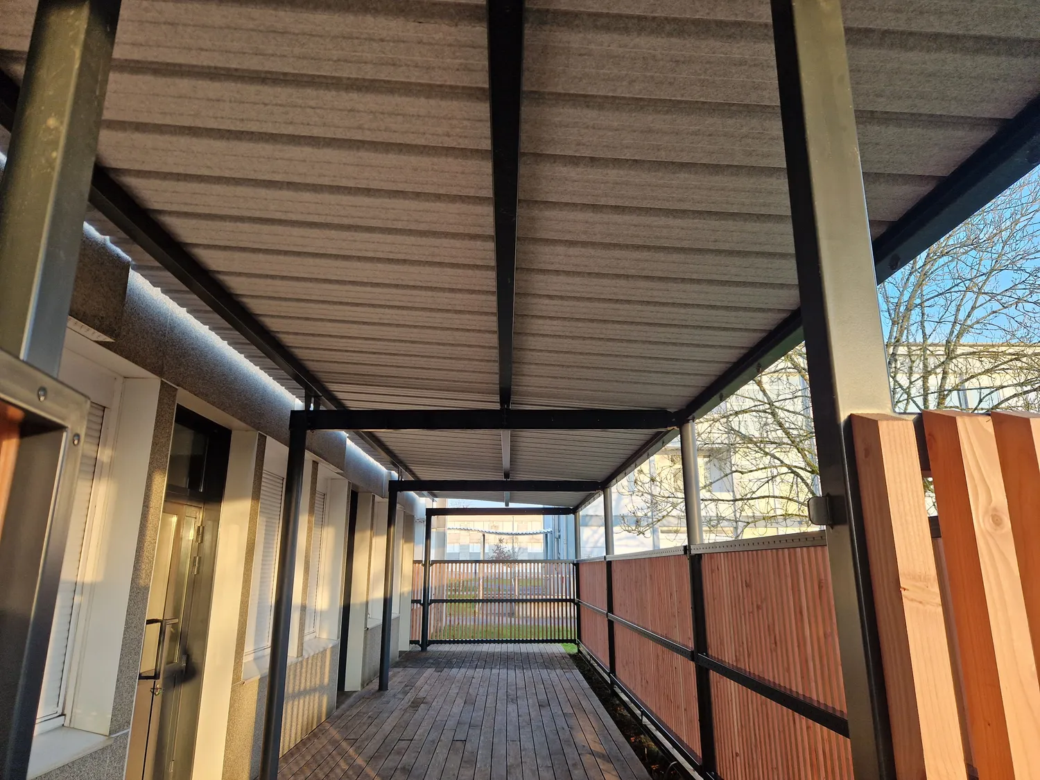 carport metallique fougeres