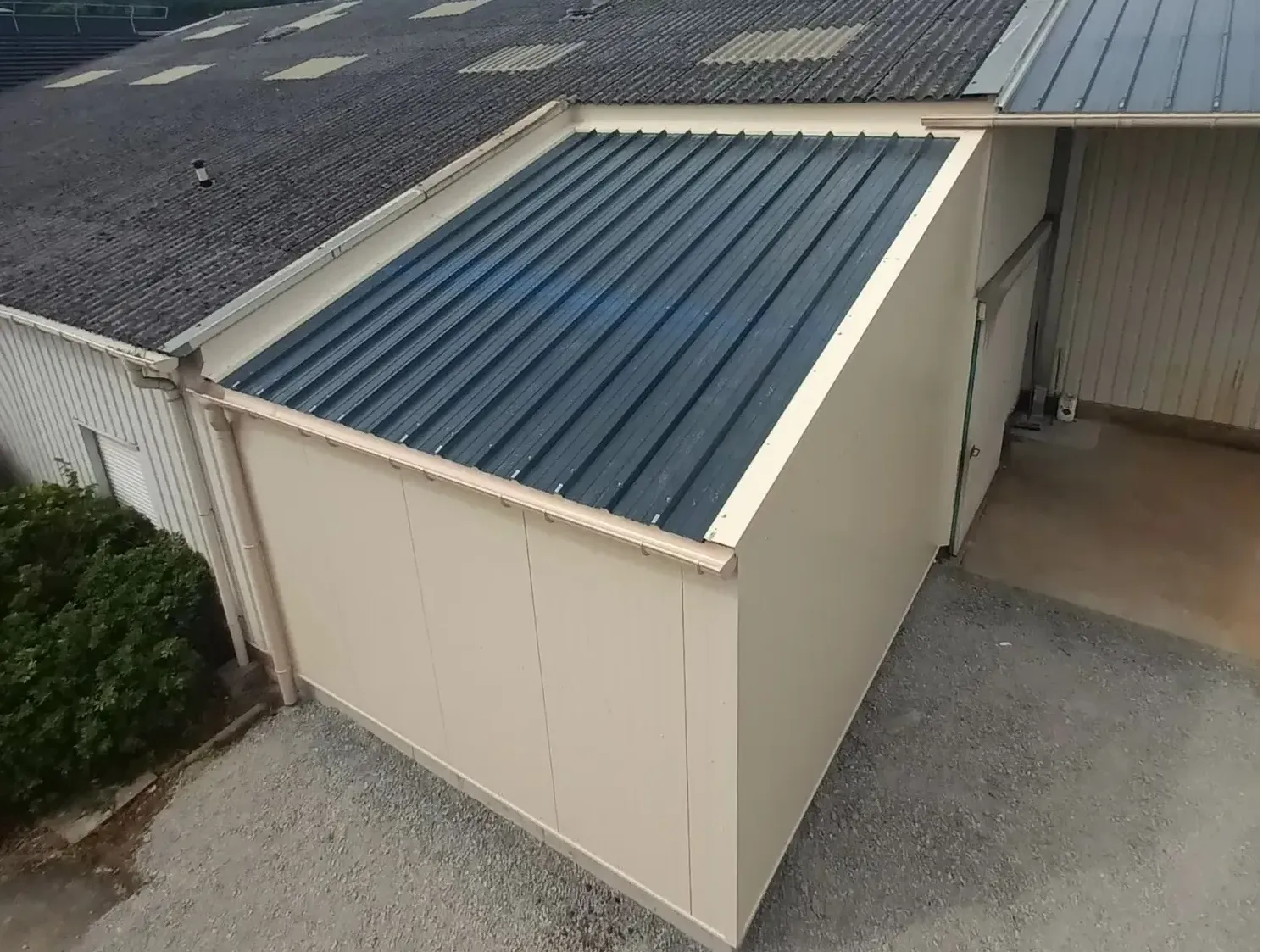 extension batiment vitre