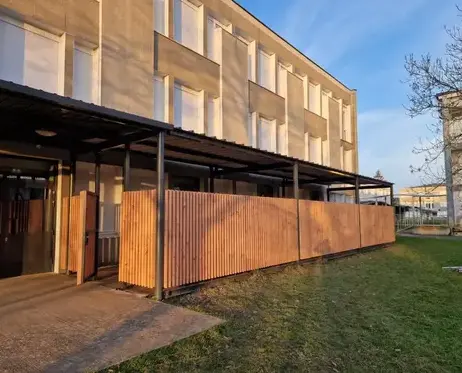 ombrière photovoltaïque à Fougères - image 2