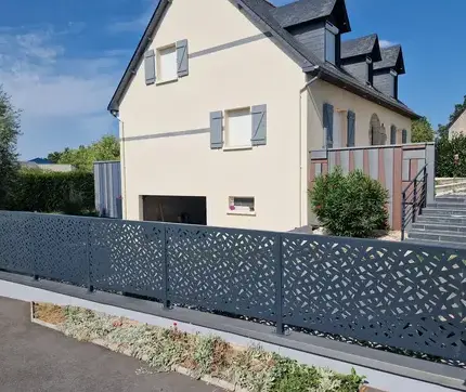 réhabilitation bâtiment à Fougères - image 2